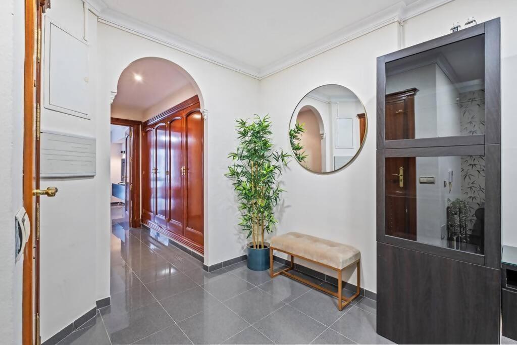 Apartament Piso En Atarazanas Malaga Zewnętrze zdjęcie