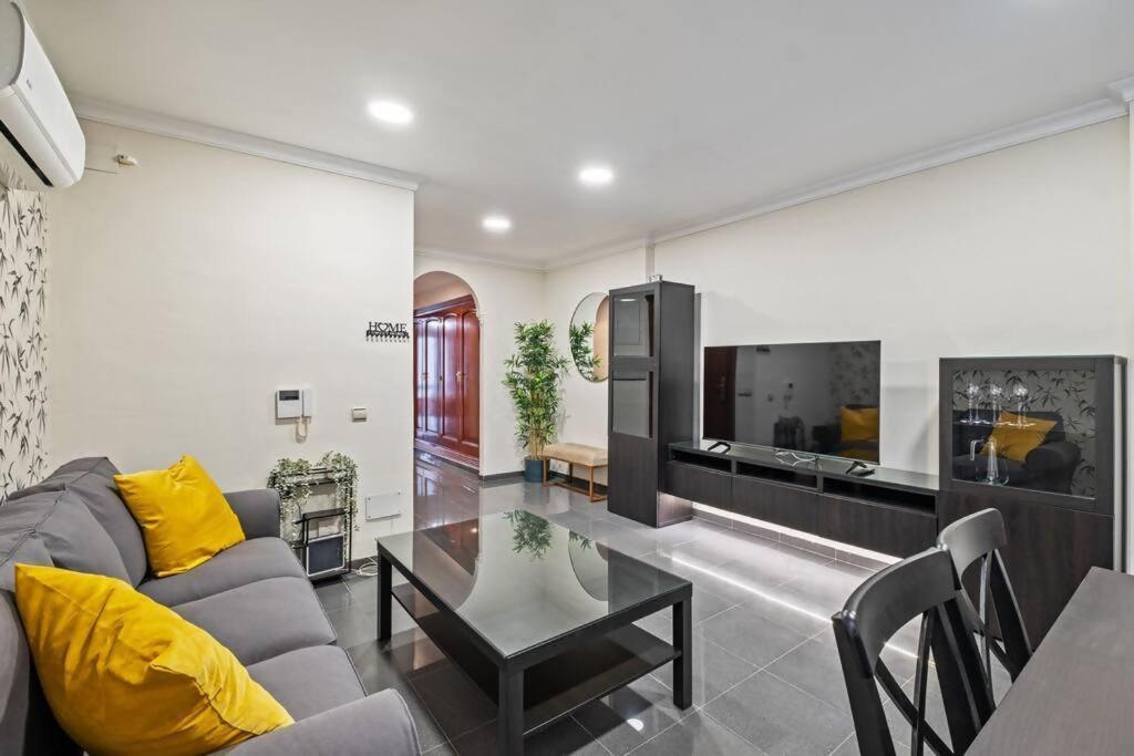 Apartament Piso En Atarazanas Malaga Zewnętrze zdjęcie